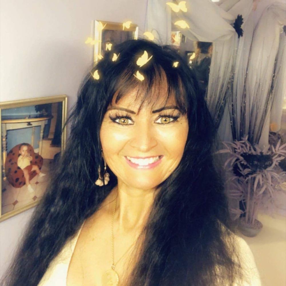 Meet your Posher, Gina
